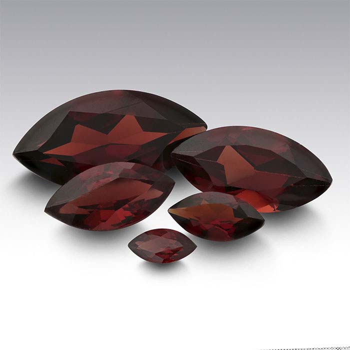 8 x 4 mm MARQUISE SHAPED FACETED GARNET GEMSTONE INDIA