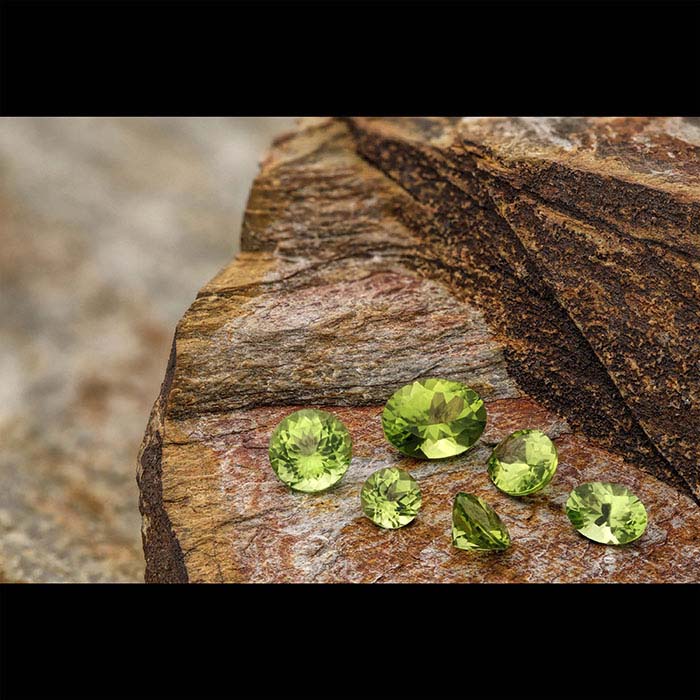 American Mined™ Arizona Peridot 5mm Round Faceted Stone